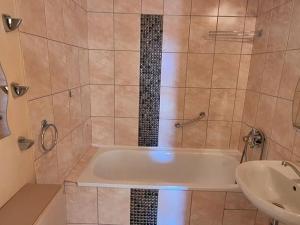 Prodej bytu 3+1, Česká Lípa, Jihlavská, 70 m2