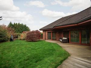 Prodej rodinného domu, Konojedy, 489 m2