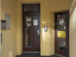 Pronájem obchodního prostoru, Uherské Hradiště, Poštovní, 80 m2