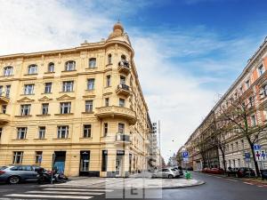 Prodej obchodního prostoru, Praha - Smíchov, Zborovská, 186 m2