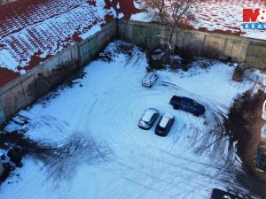 Pronájem komerčního pozemku, Ořech, Karlštejnská, 360 m2