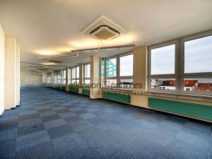 Pronájem kanceláře, České Budějovice - České Budějovice 6, Jeronýmova, 3500 m2