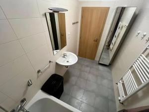 Pronájem bytu 3+kk, Praha - Čakovice, Bermanova, 81 m2