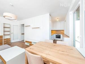 Pronájem bytu 3+kk, Pardubice, Bratranců Veverkových, 69 m2