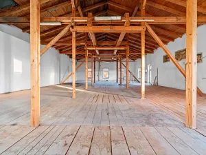 Prodej obchodního prostoru, Zlín, Bezručova, 1976 m2