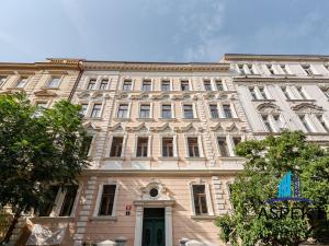 Pronájem bytu 1+kk, Praha - Bubeneč, Keramická, 25 m2