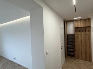 Pronájem bytu 2+1, Zlín, Věžové domy, 65 m2