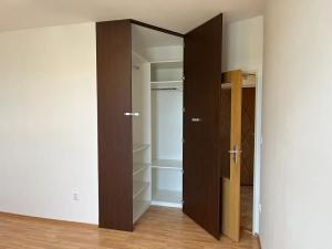 Pronájem bytu 1+1, Olomouc, Topolová, 41 m2