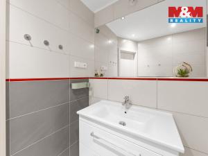 Prodej bytu 4+1, Ústí nad Labem - Bukov, Vinařská, 82 m2