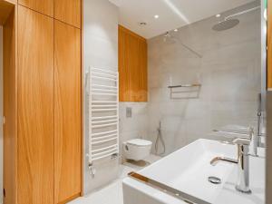 Pronájem bytu 3+1, Praha - Holešovice, Milady Horákové, 100 m2