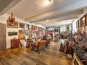 Pronájem obchodního prostoru, Praha - Vršovice, Vršovická, 233 m2