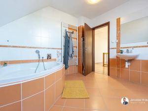 Prodej rodinného domu, Březina, 176 m2