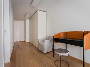 Pronájem bytu 2+kk, Praha - Smíchov, Holečkova, 88 m2