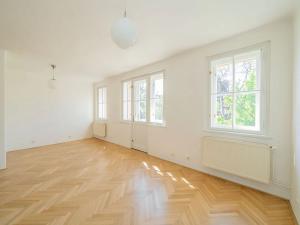 Pronájem vily, Praha - Střešovice, Cukrovarnická, 227 m2