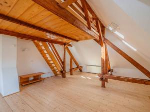 Pronájem vily, Praha - Střešovice, Cukrovarnická, 227 m2