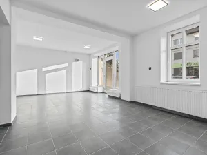 Pronájem obchodního prostoru, Zlín, Kvítková, 74 m2