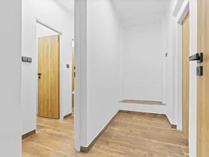 Pronájem obchodního prostoru, Zlín, Kvítková, 74 m2