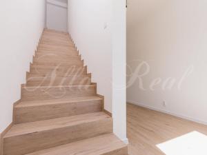 Prodej bytu 4+kk, Ostopovice, B. Němcové, 170 m2