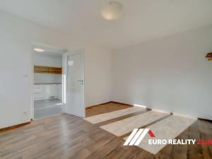 Pronájem bytu 2+1, Zlín, Fabiánka II, 48 m2