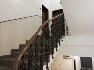 Pronájem bytu 2+kk, Praha - Holešovice, Na Maninách, 46 m2