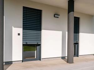 Prodej rodinného domu, Dolní Břežany, U Lesa, 150 m2