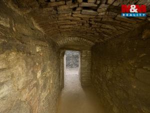 Pronájem restaurace, Jílové u Prahy, Masarykovo náměstí, 68 m2