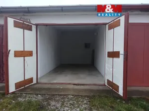 Pronájem garáže, Blatná, 18 m2