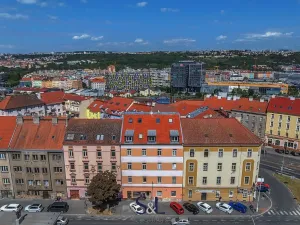 Prodej obchodního prostoru, Praha - Vysočany, Novovysočanská, 222 m2