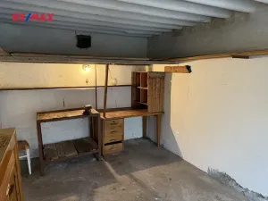 Prodej garáže, Hradec Králové, 18 m2