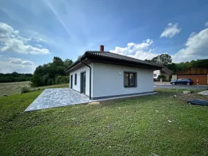 Pronájem rodinného domu, Košťany, 84 m2