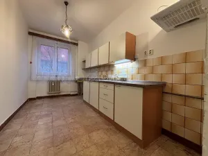 Prodej bytu 2+1, Hradec Králové, Puškinova, 66 m2