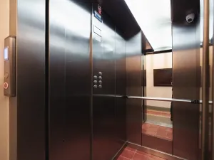 Pronájem bytu 3+kk, Praha - Vinohrady, Pod Karlovem, 100 m2