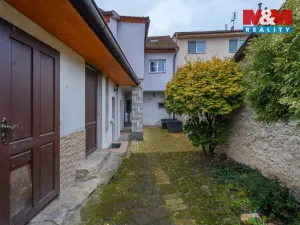 Prodej rodinného domu, Velvary, Pražská, 218 m2