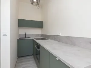 Pronájem bytu 1+kk, Praha - Vršovice, Košická, 35 m2