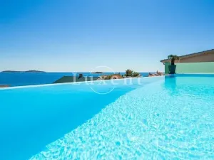 Prodej rodinného domu, Rogoznica, Chorvatsko, 400 m2