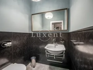 Prodej bytu 3+kk, Karlovy Vary, Vřídelní, 238 m2