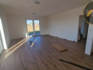 Pronájem rodinného domu, Mělník, Na Průhoně, 123 m2