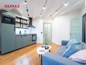 Prodej bytu 1+kk, Praha - Holešovice, Veverkova, 40 m2