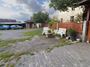 Prodej vícegeneračního domu, Bžany, 240 m2