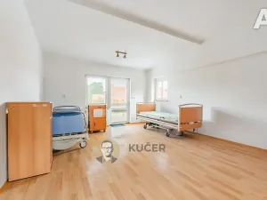 Prodej komerční nemovitosti, Velká Chmelištná, 550 m2