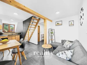 Prodej rodinného domu, Perná, 205 m2