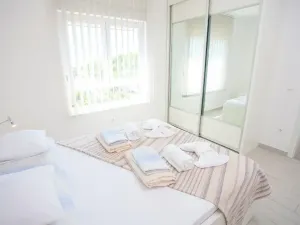 Prodej bytu 3+kk, Promajna, Chorvatsko, 77 m2