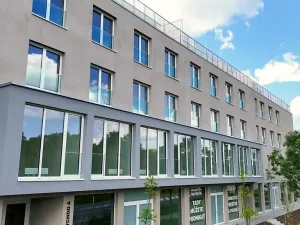 Prodej bytu 5+kk, Praha - Hostavice, Českobrodská, 119 m2