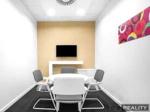 Pronájem kanceláře, Praha - Nové Město, náměstí I. P. Pavlova, 50 m2