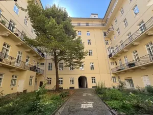 Pronájem bytu 2+1, Praha - Nové Město, Ostrovní, 73 m2