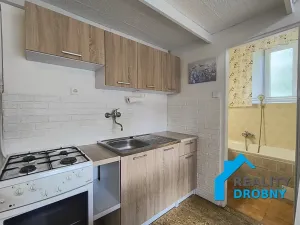Prodej bytu 2+kk, Děčín, Sládkova, 52 m2