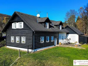 Prodej rodinného domu, Cvikov, 210 m2