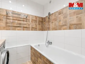 Pronájem bytu 4+1, Ústí nad Labem - Bukov, Vinařská, 77 m2