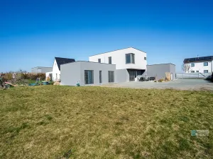 Prodej kanceláře, Vysoký Újezd, Stodolní, 425 m2