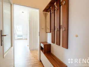 Pronájem bytu 1+kk, Brno, Kamenomlýnská, 36 m2